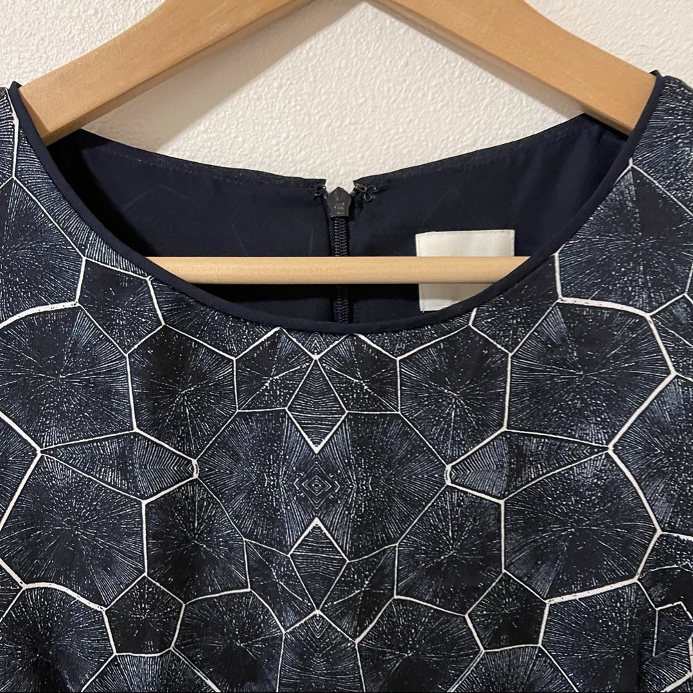 Reiss Baker Silk Tortoise Print Cap Sleeve Fit and Flare Dress Blue White-6 - Picture 5 of 10